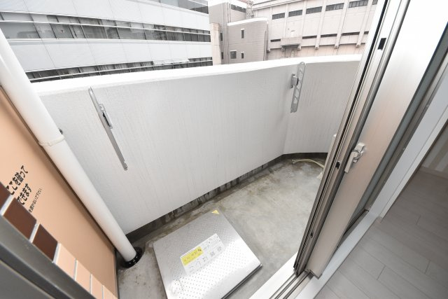 メゾニティ・クイーン阿波座のバルコニー