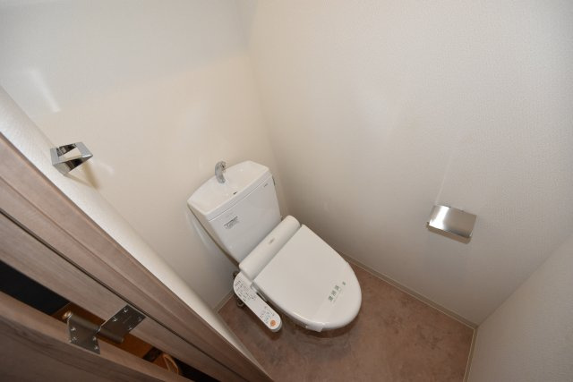 エスリード難波ＳＯＵＴＨのトイレ