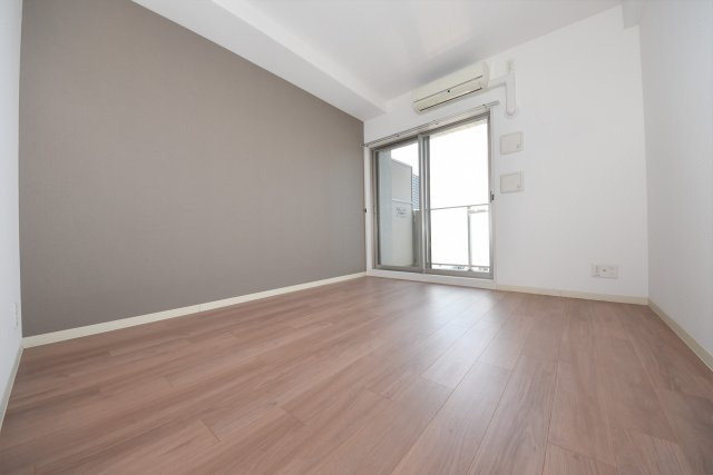 エスリード難波ＳＯＵＴＨの居間・リビング