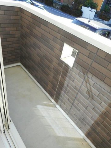 メモリア　イルミナンテのバルコニー