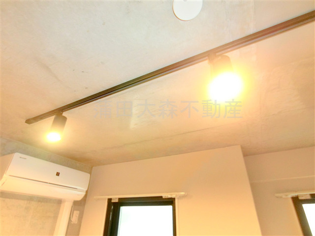 ロータス平和島イーストの設備|エアコン　ダウンライト照明