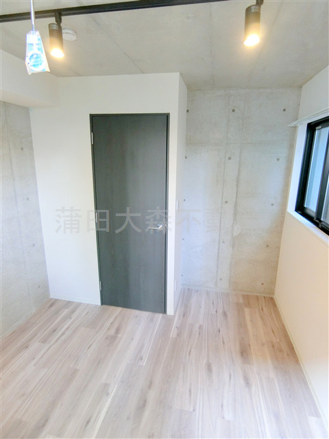 ロータス平和島イーストの居間・リビング