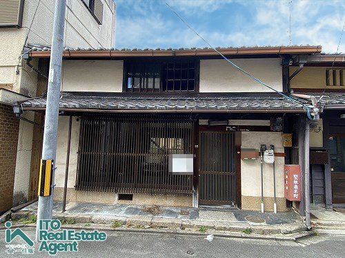 上・竪社南半町 建築条件無 土地の外観