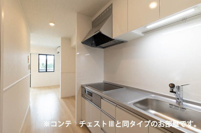 【キッチン】 | トロワ・ブランシュ・港町 | お料理しやすいキッチンです