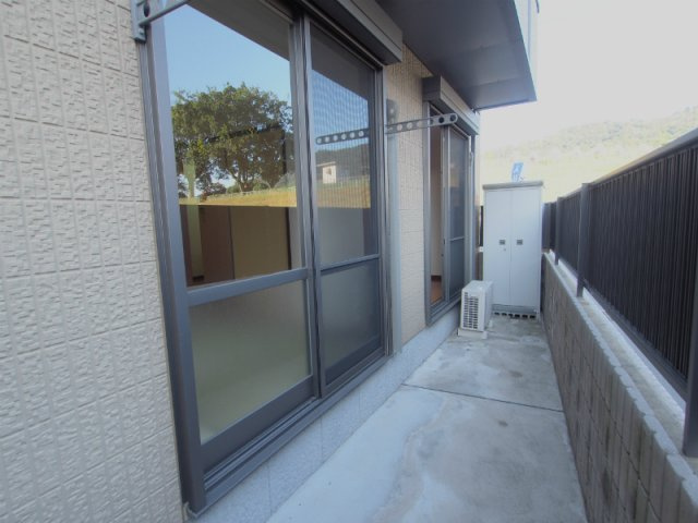 グランマスト安佐南　Ａ棟のバルコニー