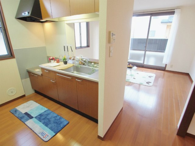 グランマスト安佐南　Ａ棟の居間・リビング