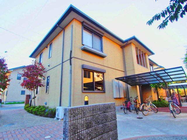 グランマスト安佐南　Ａ棟の外観