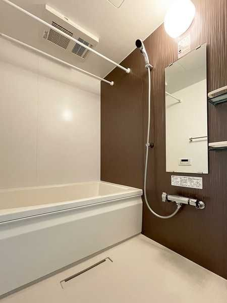 ヴィラスリーヴイ浦安の浴室