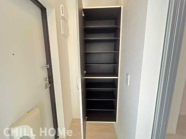 リアン・Ⅲの収納|下駄箱（イメージ）
他社様掲載物件もまとめてご紹介、ご案内可能です(^^)/同型タイプ