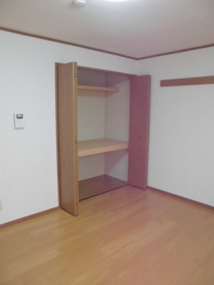 【収納】 | プチ．クリスタル南 | 小物を収納するのに便利です