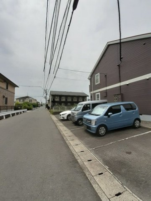 【駐車場】 | ファミールメゾン | 駐車場です