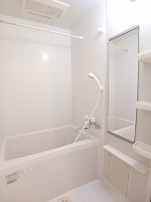 【浴室】 | ベルマーレ | お風呂で日々の疲れを落としましょう