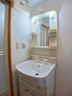 【洗面所】 | ベルマーレ | 使いやすい洗面所です