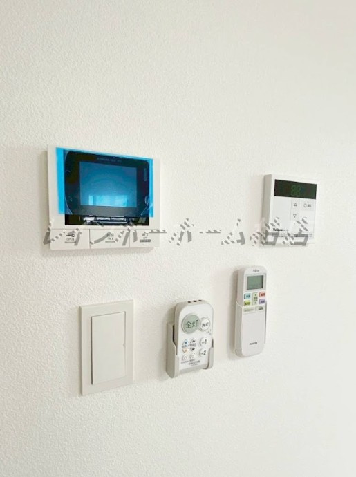 ＼＼【LINE連絡可】接客・申込・契約すべてオンライン完結可／／のセキュリティ|同施工。参考写真。