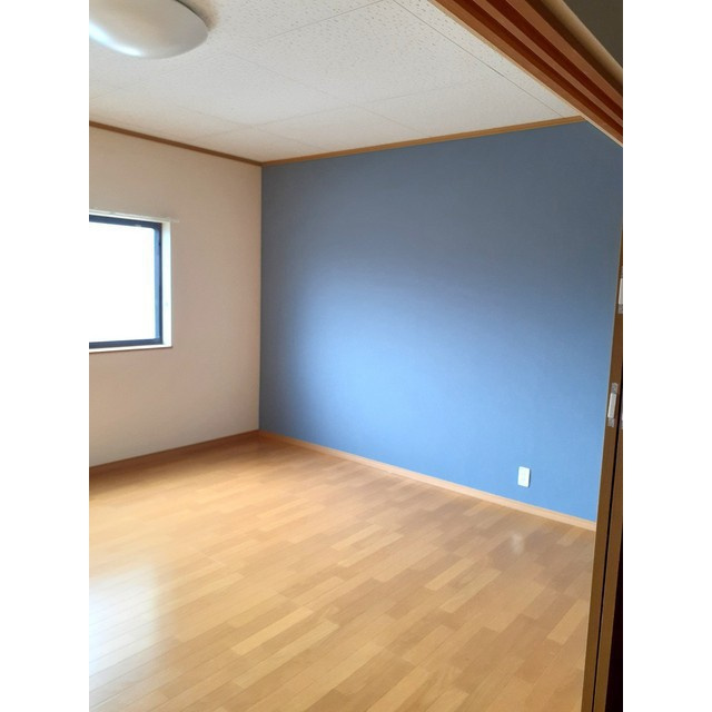 安八高橋貸家の内装