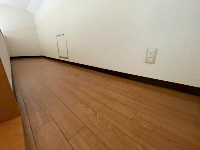 フローラ岡本のその他