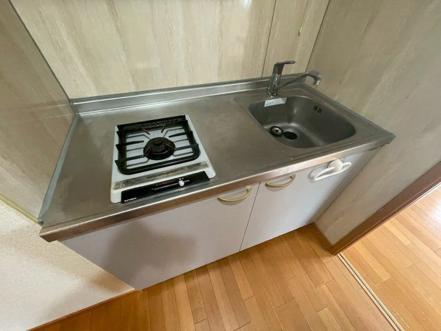 フローラ岡本のキッチン