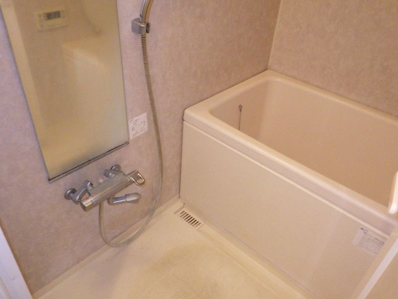 レジデンスダイキの浴室