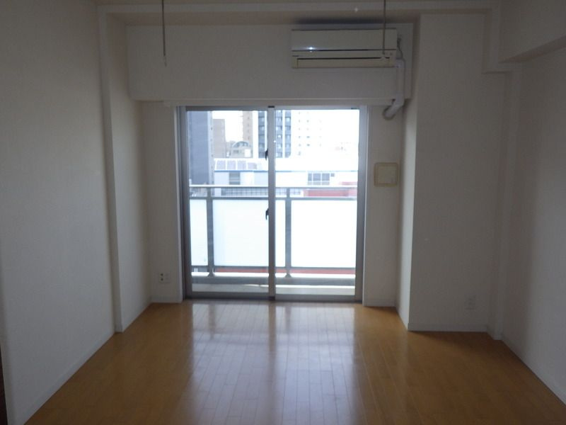 レジデンスダイキの居間・リビング