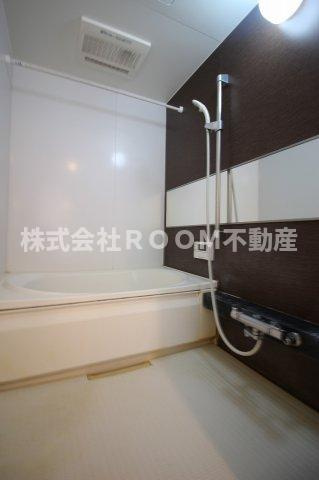 フローリッシュメゾンの浴室