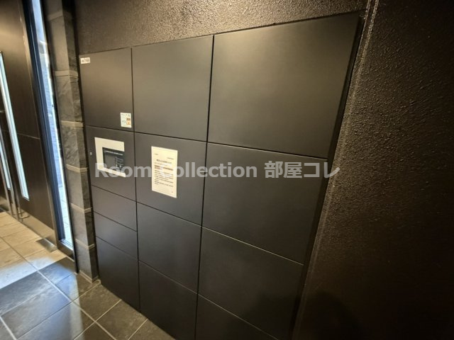 プレサンス千種駅前レガートのエントランス