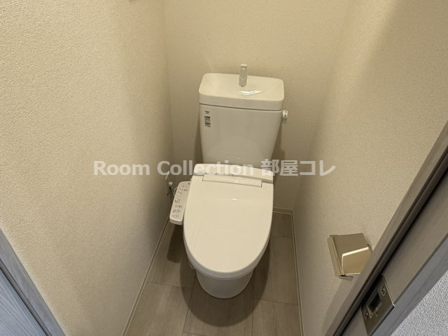 プレサンス千種駅前レガートのトイレ|※同物件他部屋写真
反転、色違いの場合有
現況優先