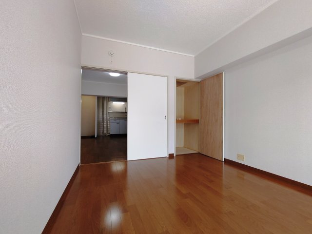 ラパンビルディング反町