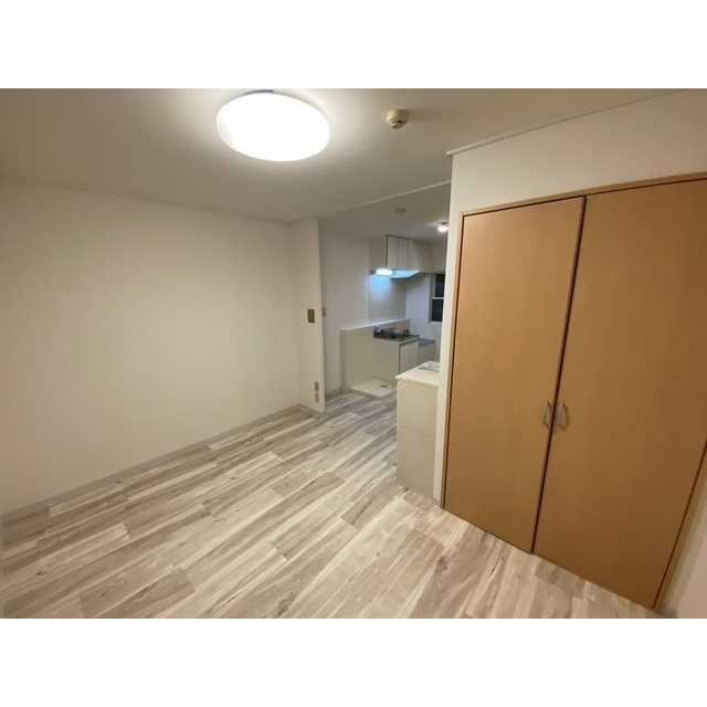 ニッコウB棟の居間・リビング