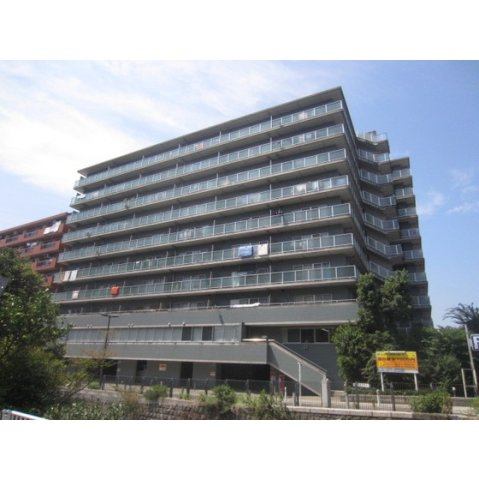 リブステージ横浜の外観