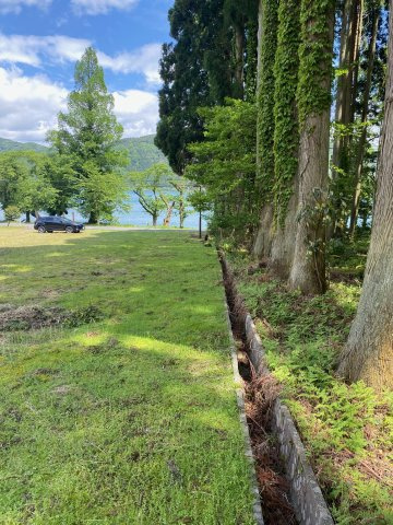 奥琵琶湖 湖岸売り土地の外観|南東側境界部より琵琶湖向き写真