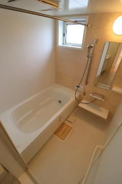 アレグリアの浴室|バス