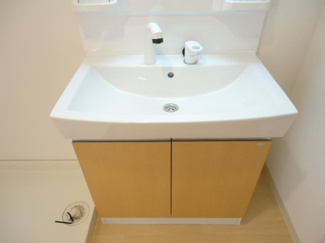 【洗面所】 | ロイヤルシャトー | 洗髪洗面化粧台