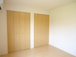 【収納】 | ロイヤルシャトー | クローゼット