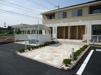 【その他共用部分】 | ロイヤルシャトー | 外観写真（昼）