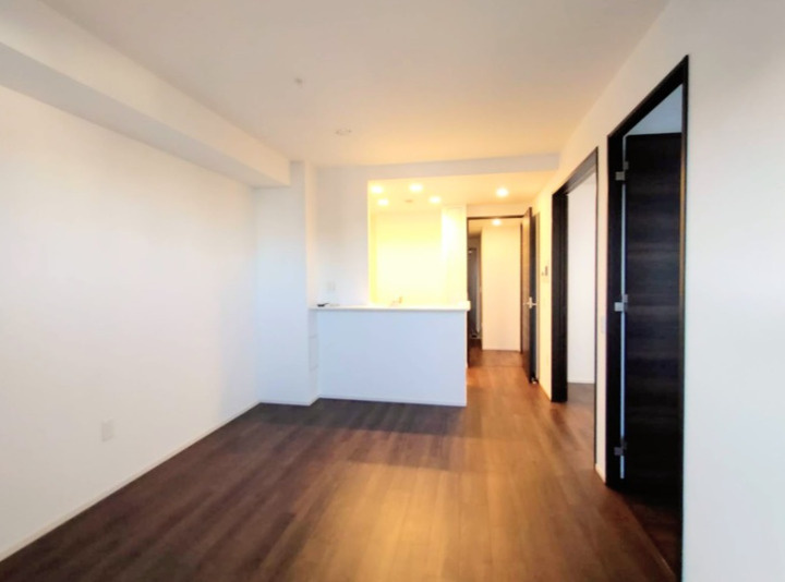 摩耶シティSTATION GATEの居間・リビング|ゆったり過ごせるリビングです