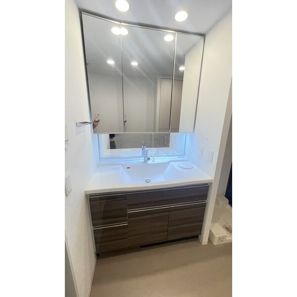 摩耶シティSTATION GATEの洗面所|忙しい朝には欠かせない洗面所です