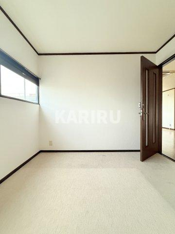 松永マンションの寝室