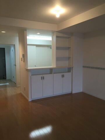 プライムアーバン亀有の居間・リビング|※参考写真