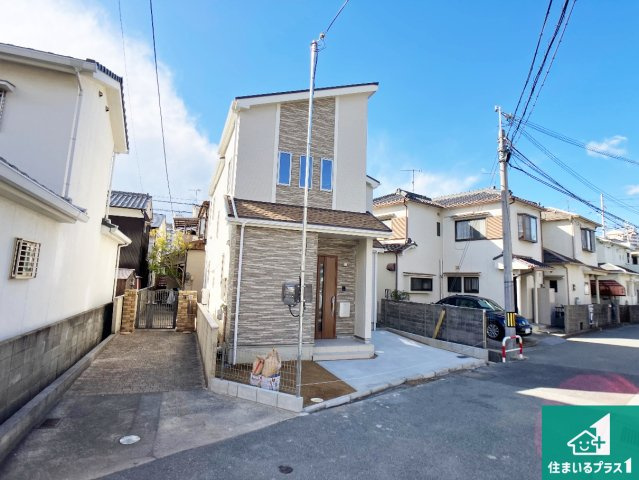 明石市大久保町大久保町　新築一戸建てのトイレ|シンプルなトイレは落ち着く空間！お手入れも簡単です！