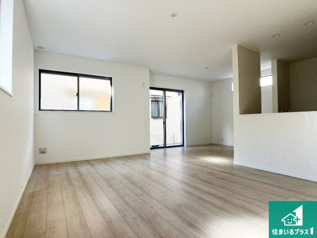 明石市大久保町大久保町　新築一戸建ての外観|周辺は落ち着いた街並みの住宅地！子育てがしやすい住環境です！まだ未完成ですが、現地でしかわからない事もございます。是非一度ご覧ください。