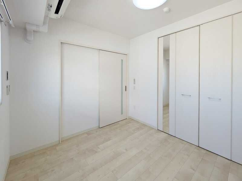 サンブライト今里の寝室