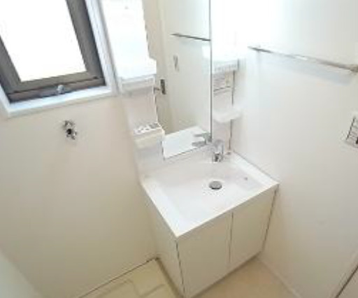 神戸市長田区収益アパート　ＫＡＲＩＮ新長田の独立洗面台