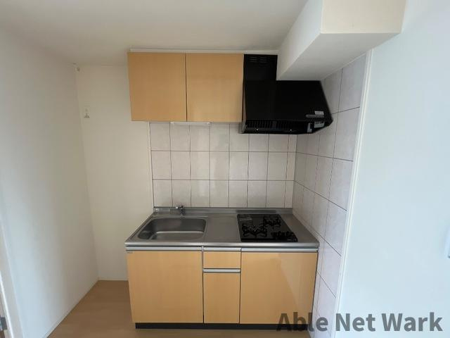 高尾崎 NEW TOWN La・Terre Eのキッチン|2口ガスコンロ付きシステムキッチン