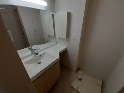 【洗面所】 | カルマカサ | 洗面所です