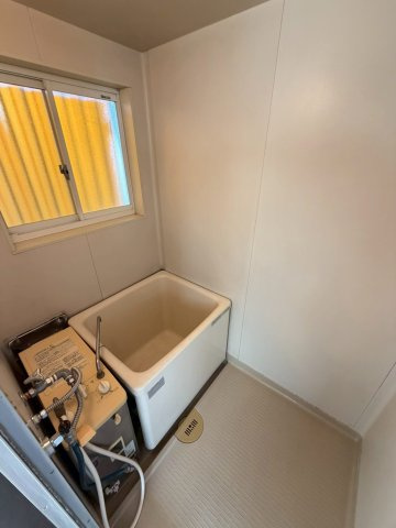 日々の疲れを癒すお風呂付です