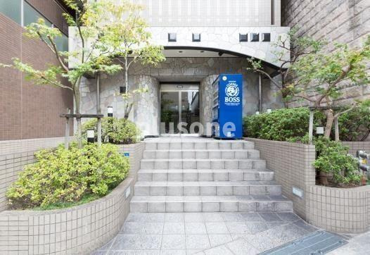 エイペックス心斎橋東のエントランス