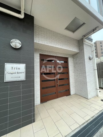 イリス長居公園のエントランス|イリス長居公園　エントランス