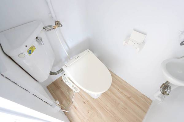 ビレッジハウス名東2号棟のトイレ|ビレッジハウスの同一物件・同一タイプの間取りの写真です