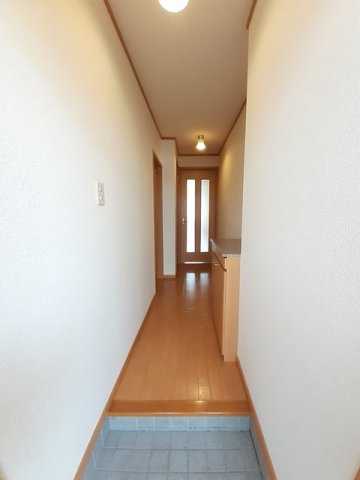 キャプリコートＣの玄関