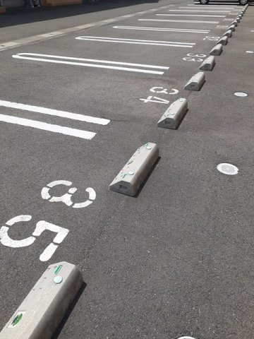 クラールプレディエＣの駐車場
